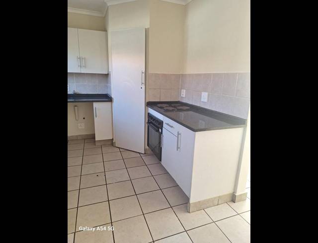 2 BEDROOM PROPERTY TO RENT IN MEYERSPARK